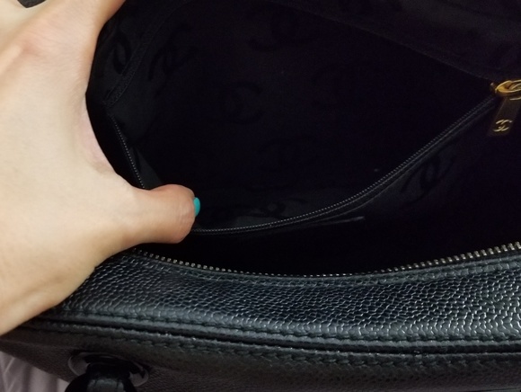 Chanel - Picture 6 of 8